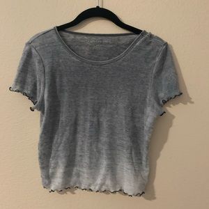 grey american eagle shirt